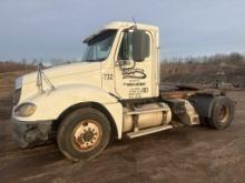 Freightliner Daycab Truck Tractor