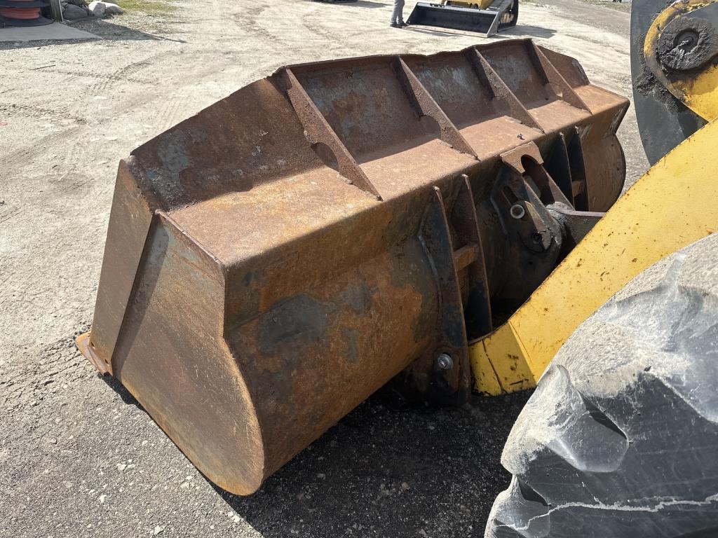 New Holland W130 Wheel Loader