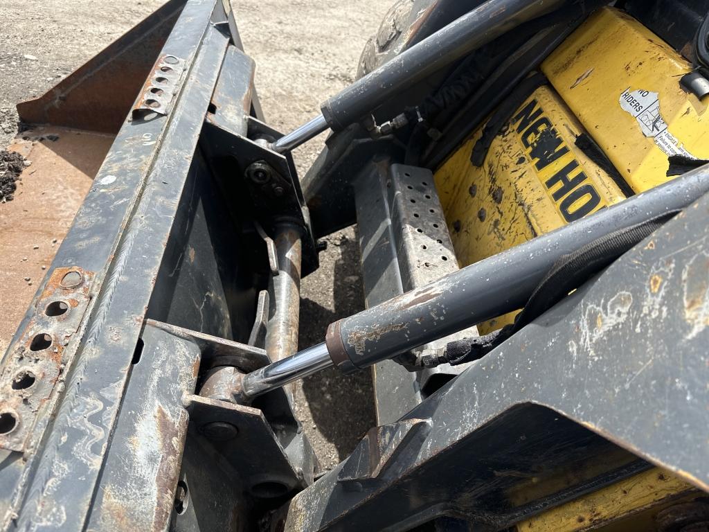 2008 New Holland L150 Skid Steer