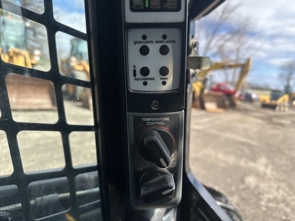 2008 New Holland L150 Skid Steer