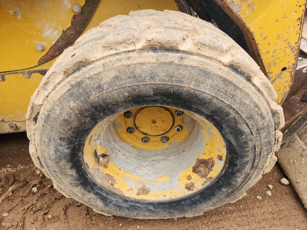 2010 Caterpillar 252b3 Skid Steer