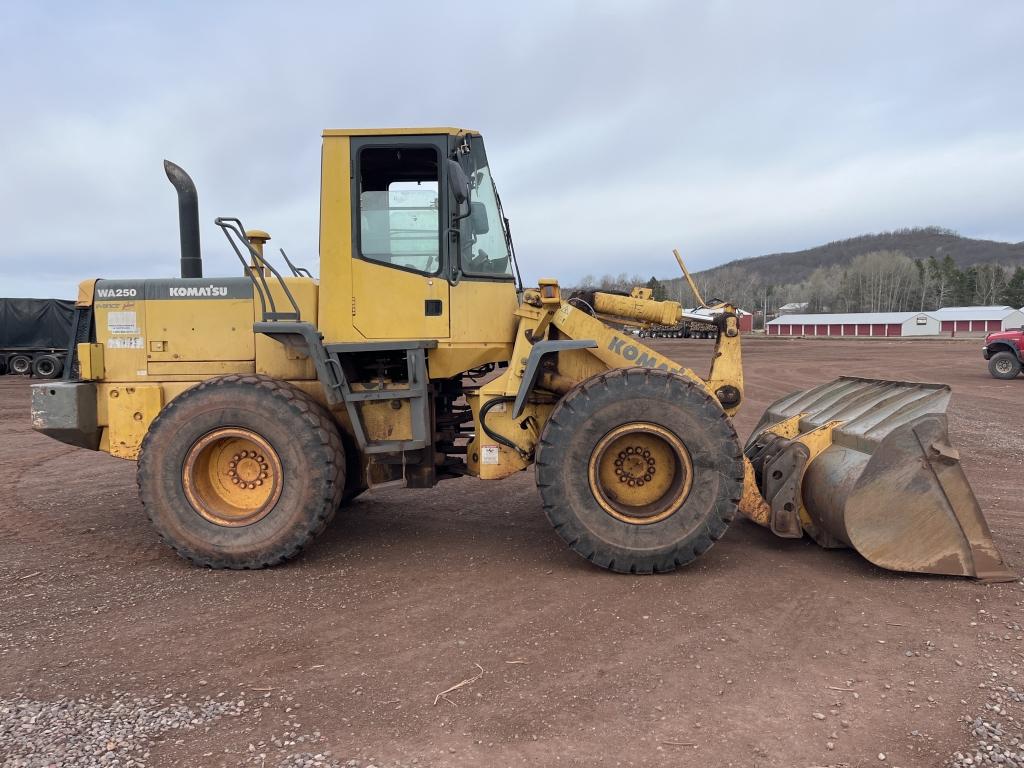 Komatsu Wa250-3mc Loader