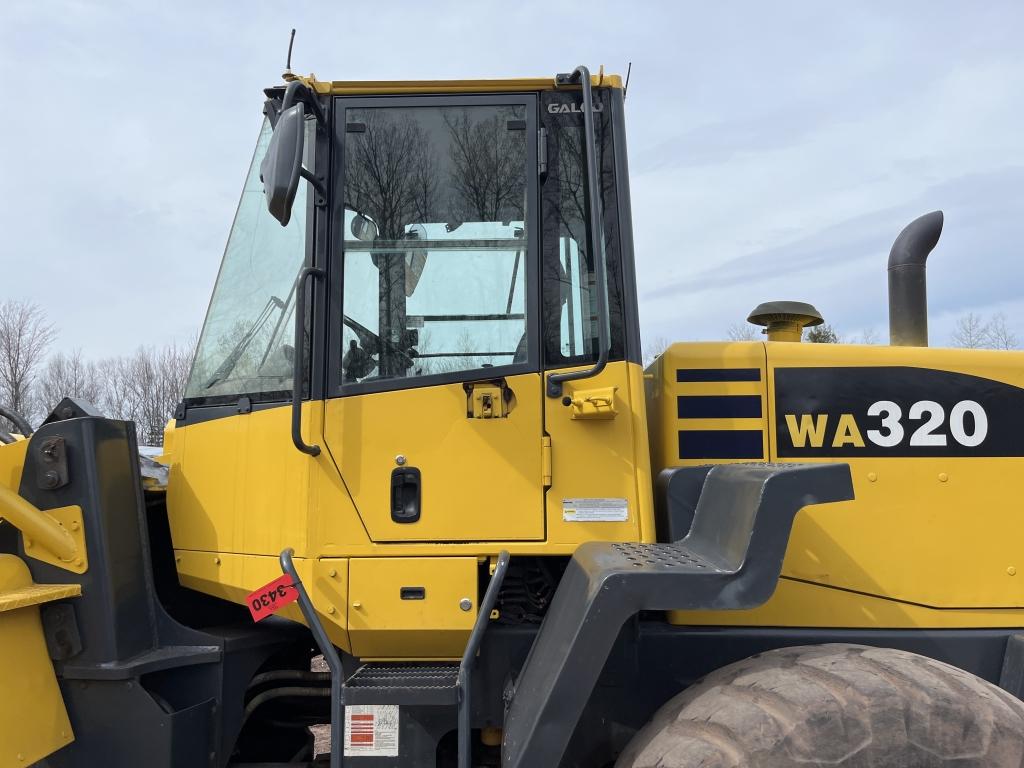 Komatsu Wa320-6 Wheel Loader