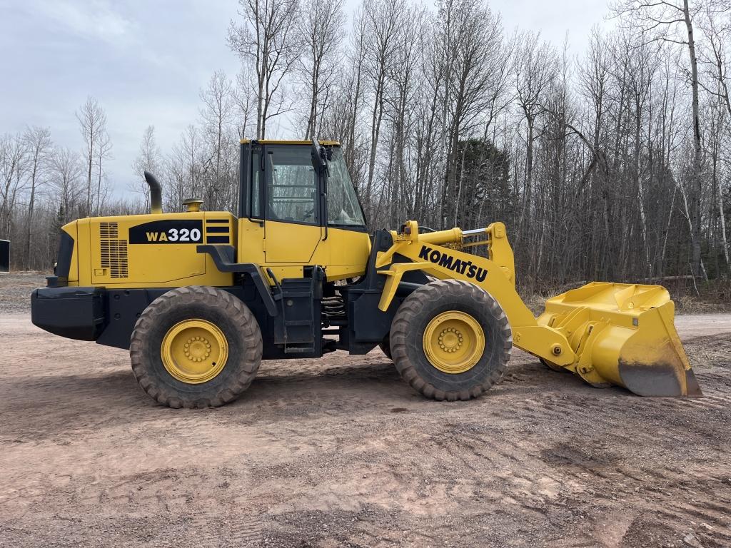 Komatsu Wa320-6 Wheel Loader