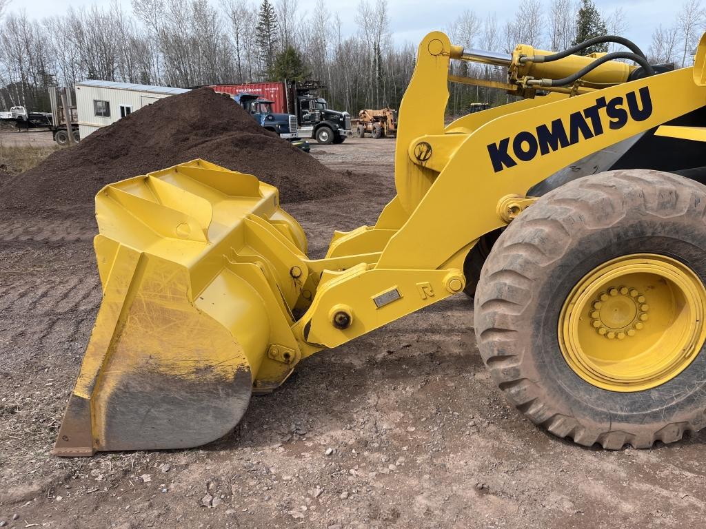 Komatsu Wa320-6 Wheel Loader