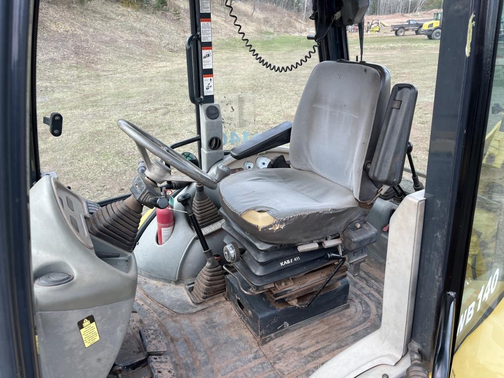 Komatsu Wb140 Backhoe