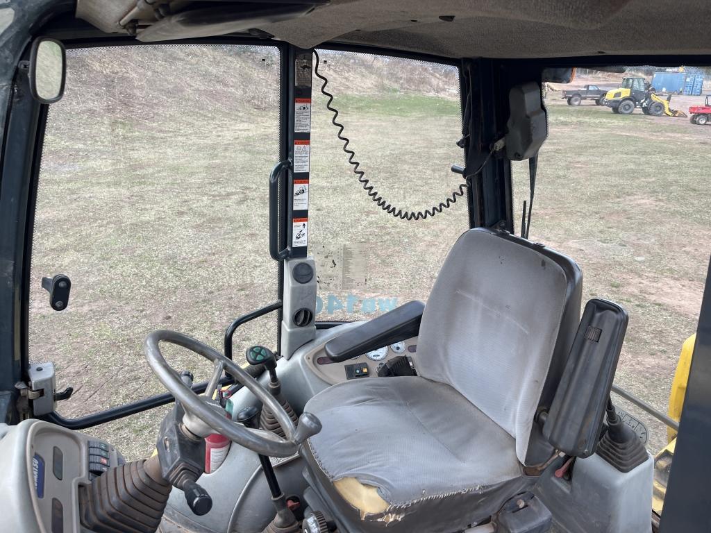 Komatsu Wb140 Backhoe