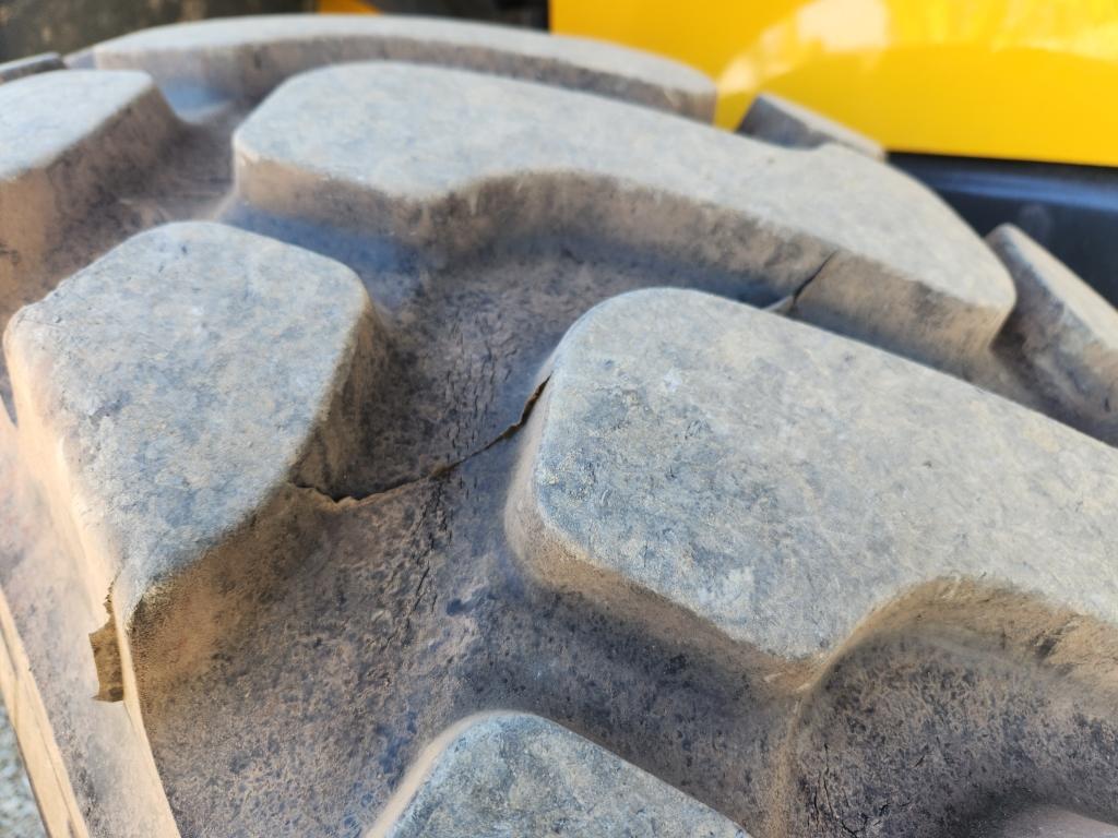 2023 Komatsu Wa270-8 Wheel Loader