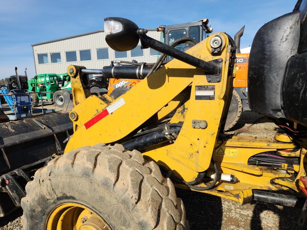 Caterpillar 908h2 Wheel Loader