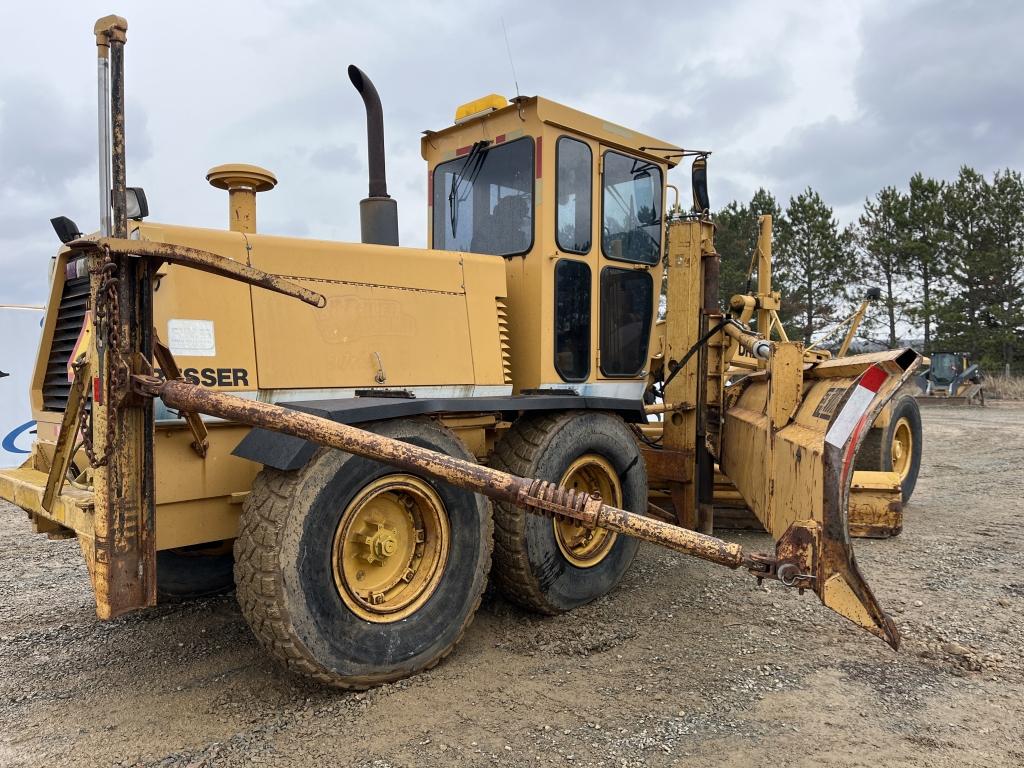 Dresser 850 Motor Grader