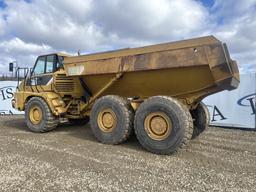 Cat 725 Haul Truck