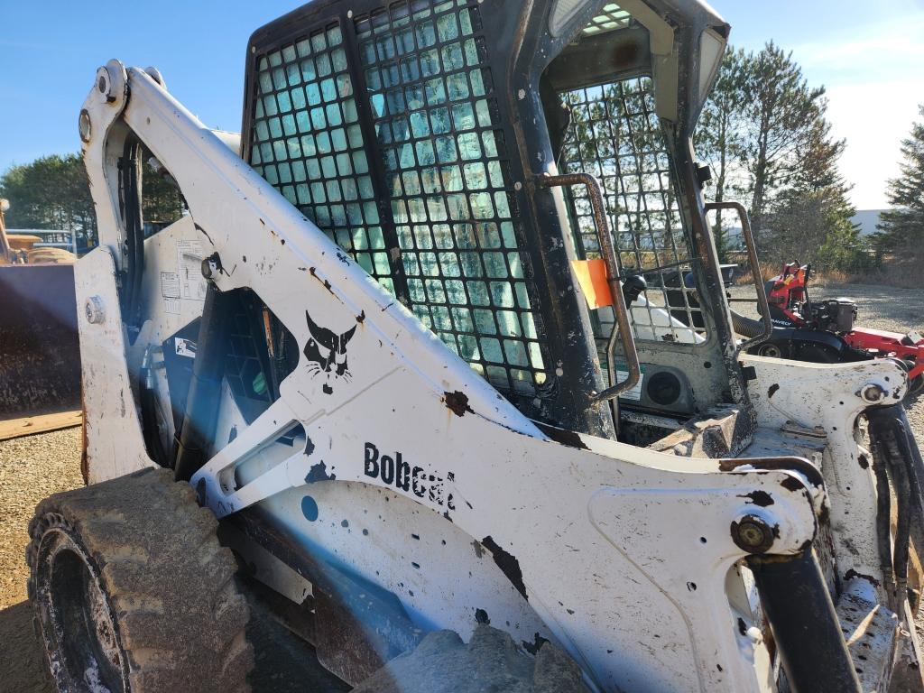 Bobcat 873 Skid Steer