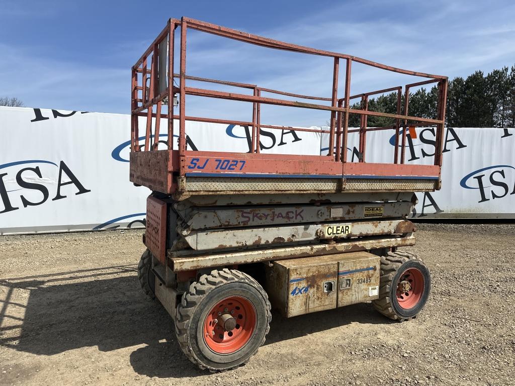 2001 Skyjack Sj-7027 4x4 Scissors Lift