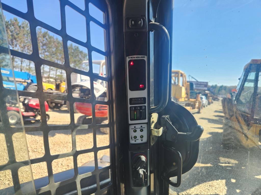 2007 New Holland C190 Skid Steer