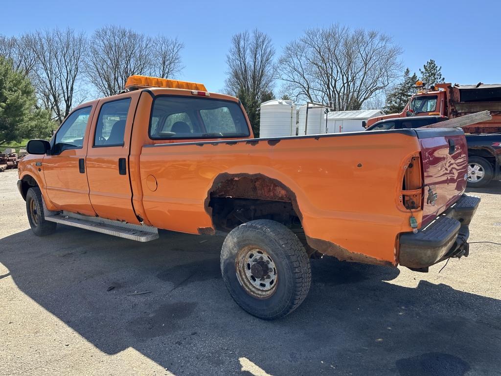 2000 Ford F-350 Pickup Truck