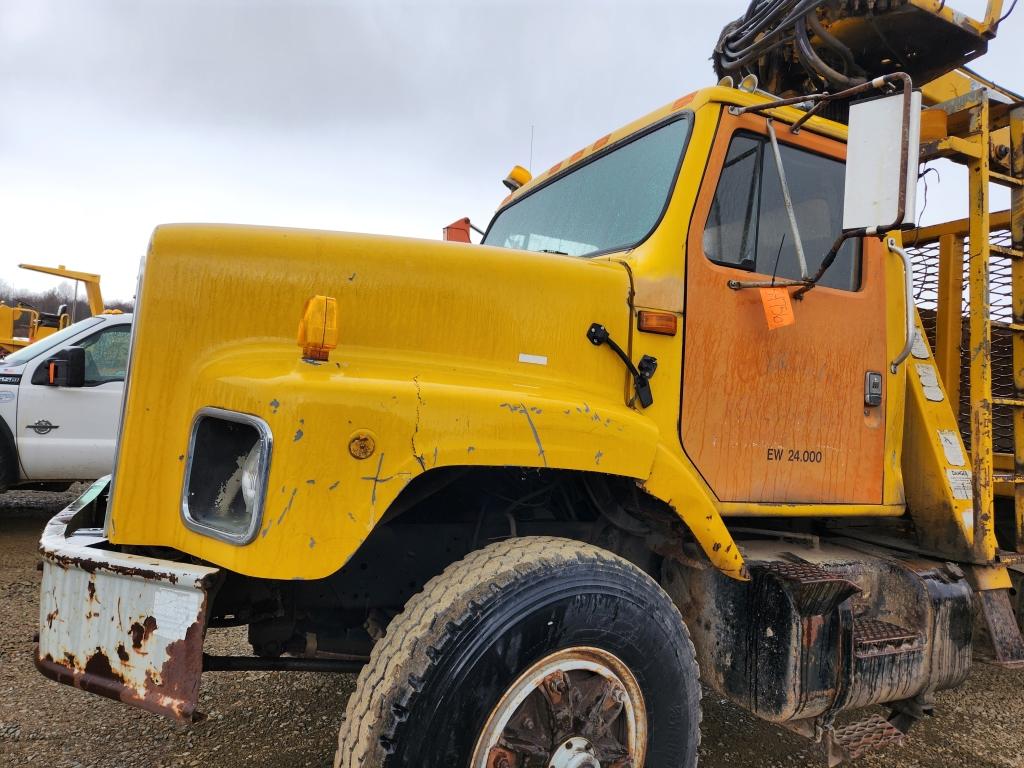 1991 International 2654 Crane Truck