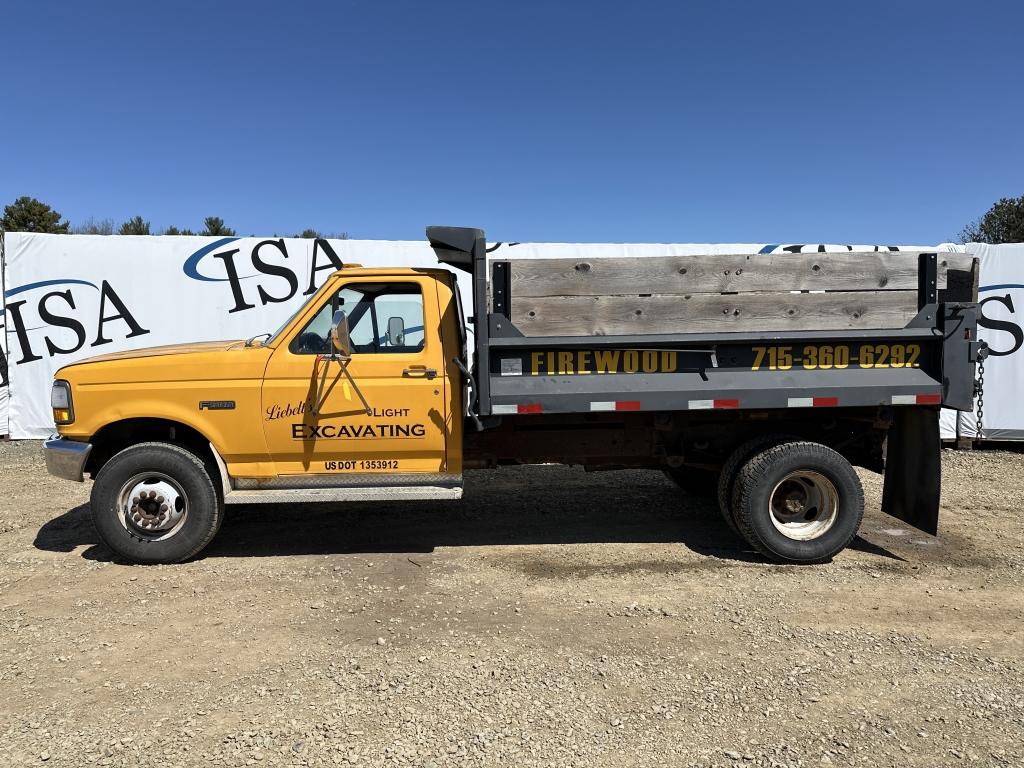 1995 Ford Super Duty Dump Truck