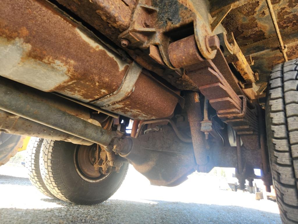 1995 Ford Super Duty Dump Truck