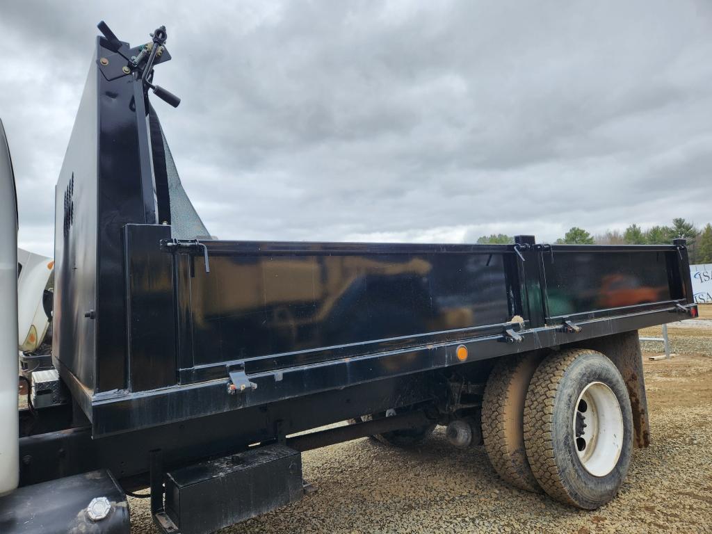 2004 Ford F-650 Dump Truck