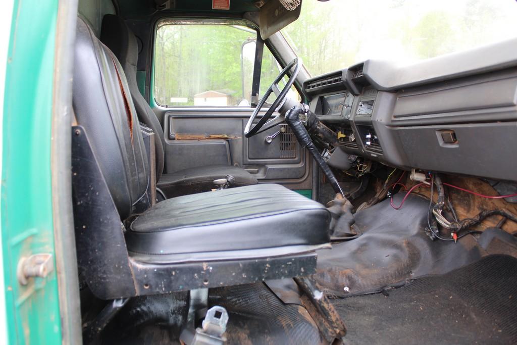 1987 Ford Tandem Dump Truck