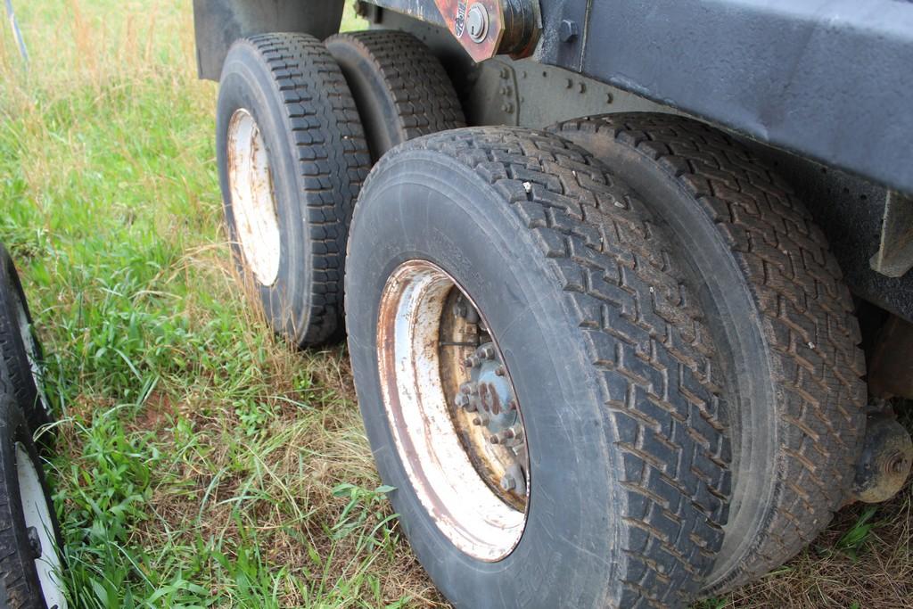 1987 Ford Tandem Dump Truck