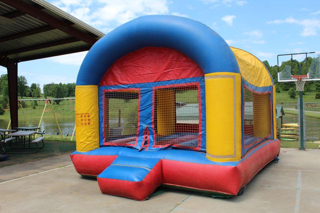 Medium Size Bounce House