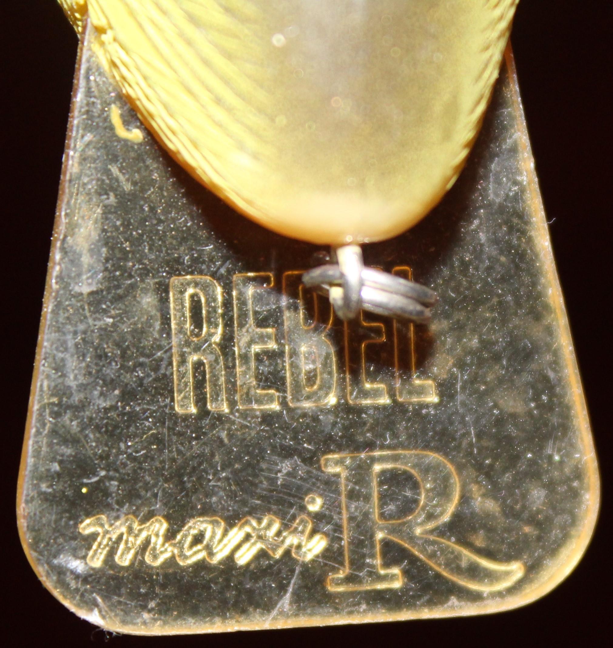 Rebel Maxi fishing Lure 4 inches