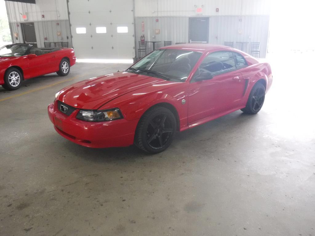 2004 Ford Mustang