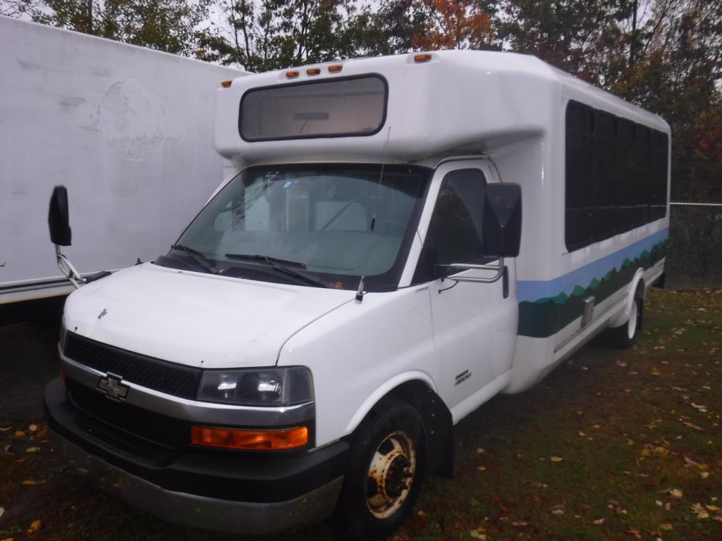 2012 Chevrolet Bus