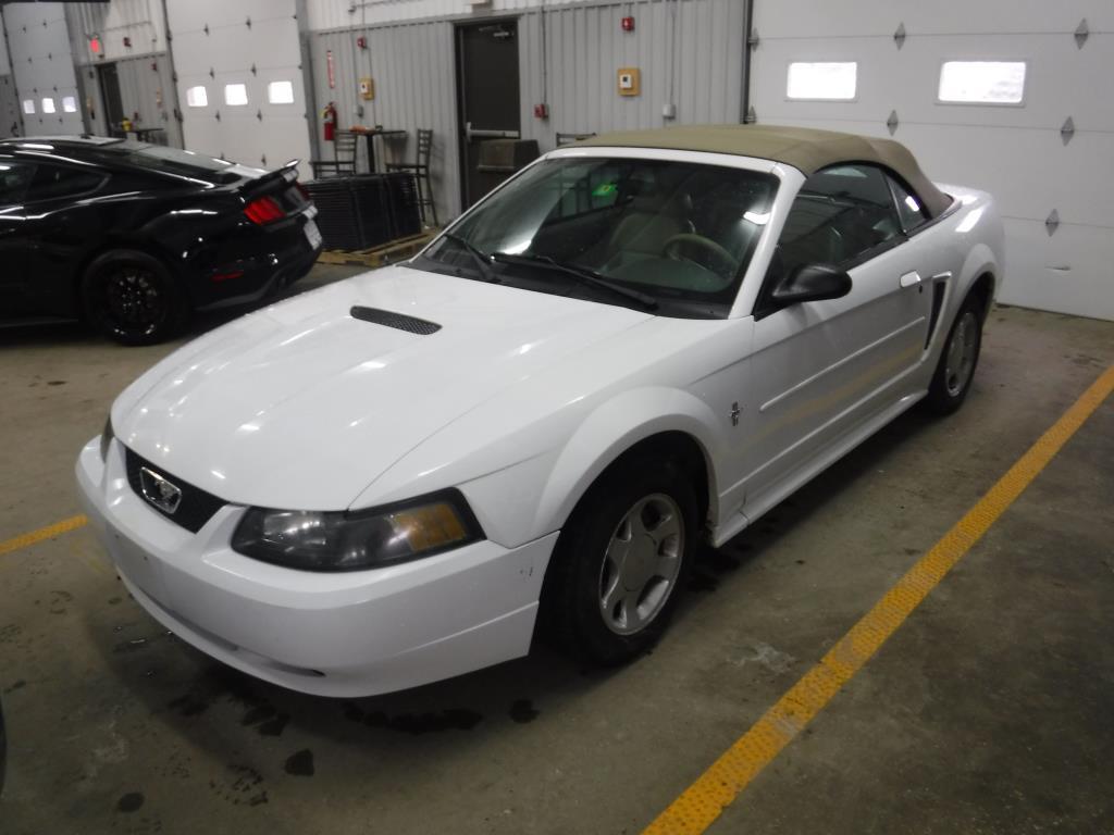 2001 Ford Mustang