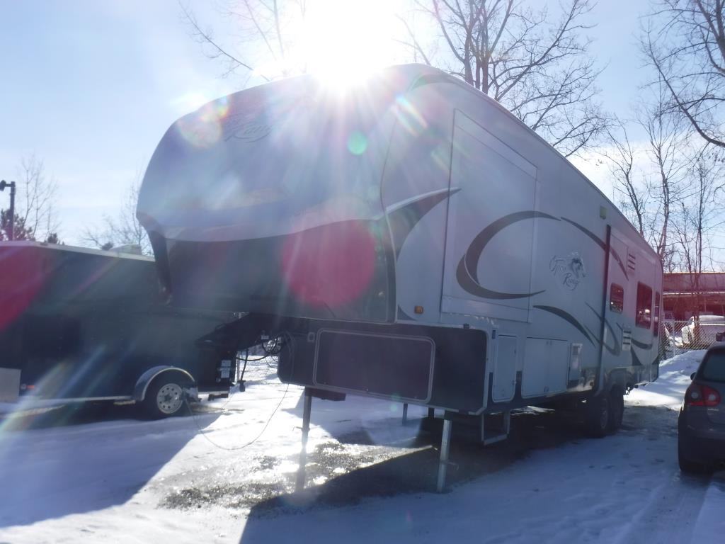 2010 Open Country 5th Wheel Camper