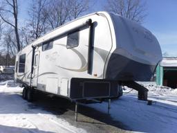 2010 Open Country 5th Wheel Camper