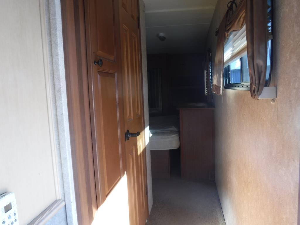 2010 Open Country 5th Wheel Camper