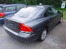 2004 Volvo S60