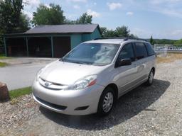 2009 Toyota Sienna