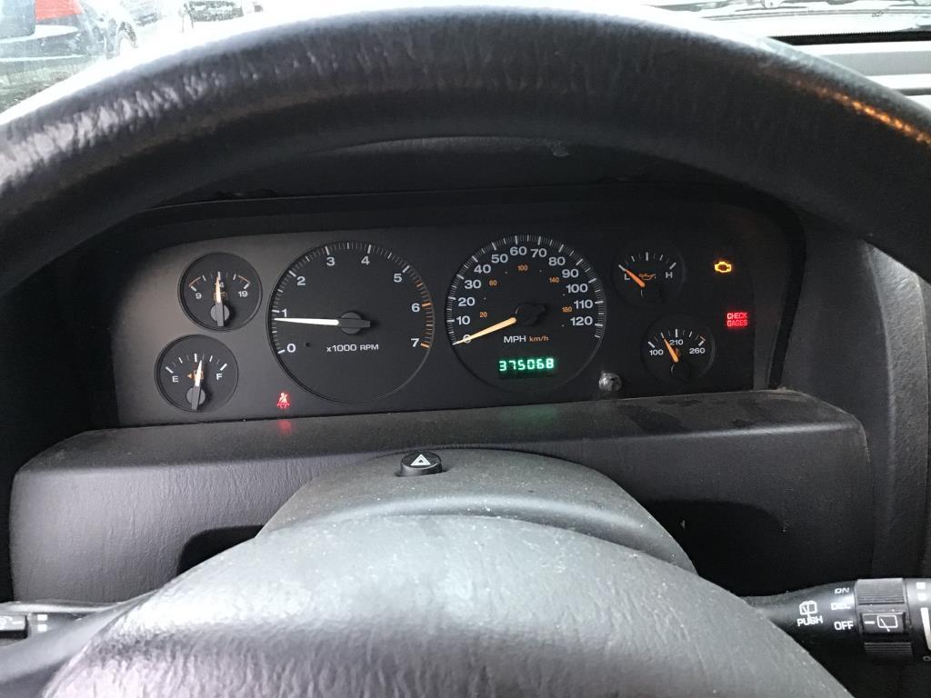 2004 Jeep Grand Cherokee