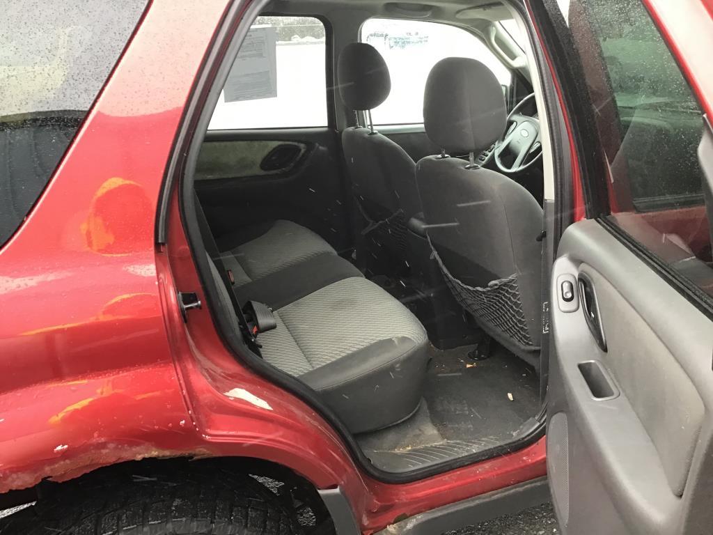 2004 Ford Escape