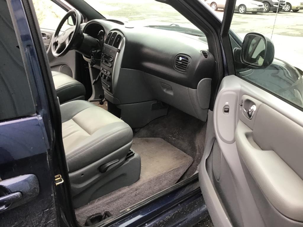 2004 Dodge Grand Caravan