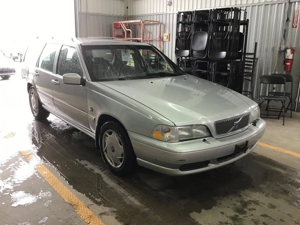 1999 Volvo V70