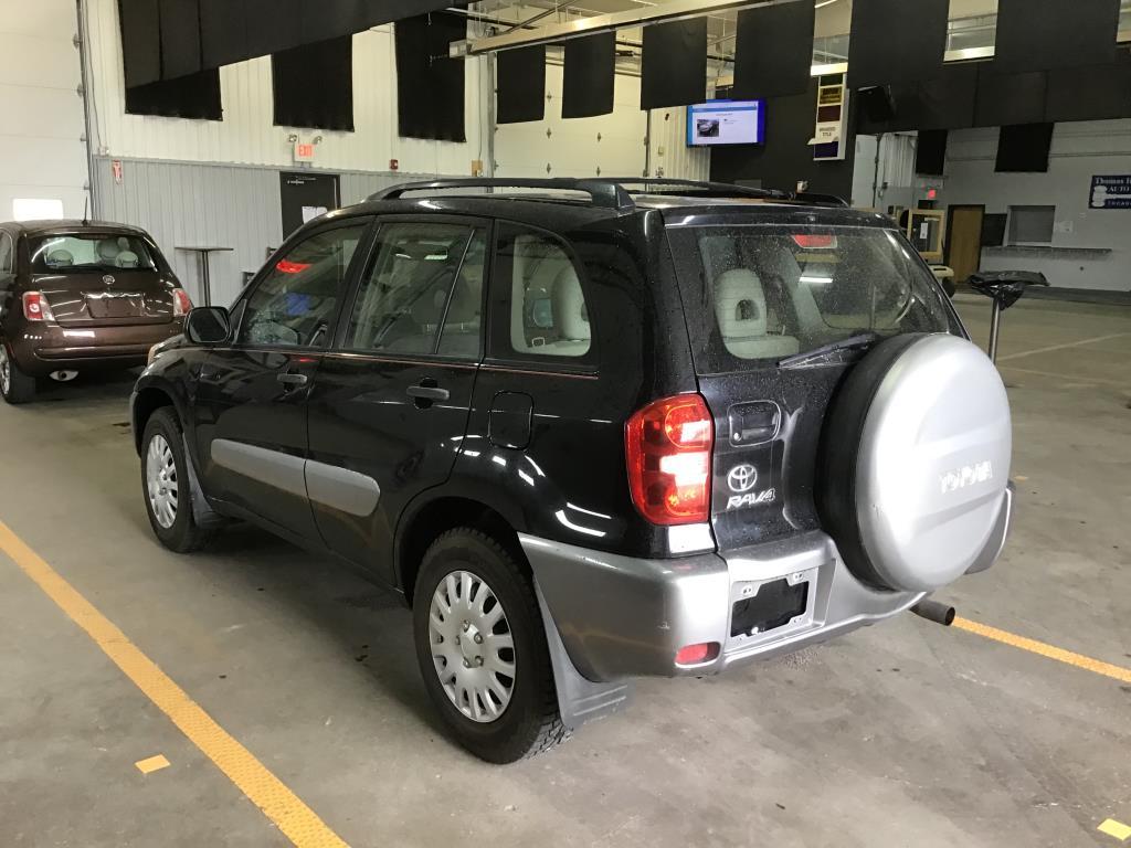 2004 Toyota RAV4