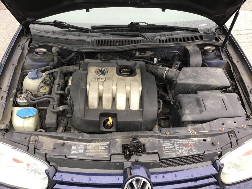 2004 Volkswagen Golf