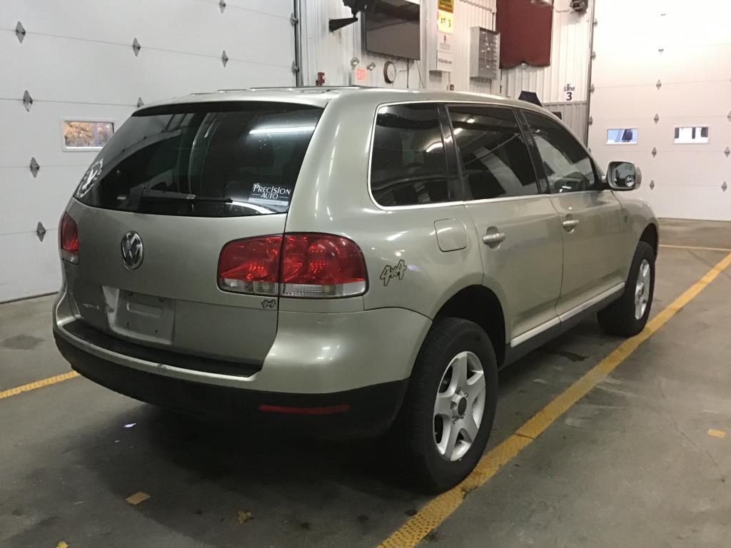 2004 Volkswagen Touareg