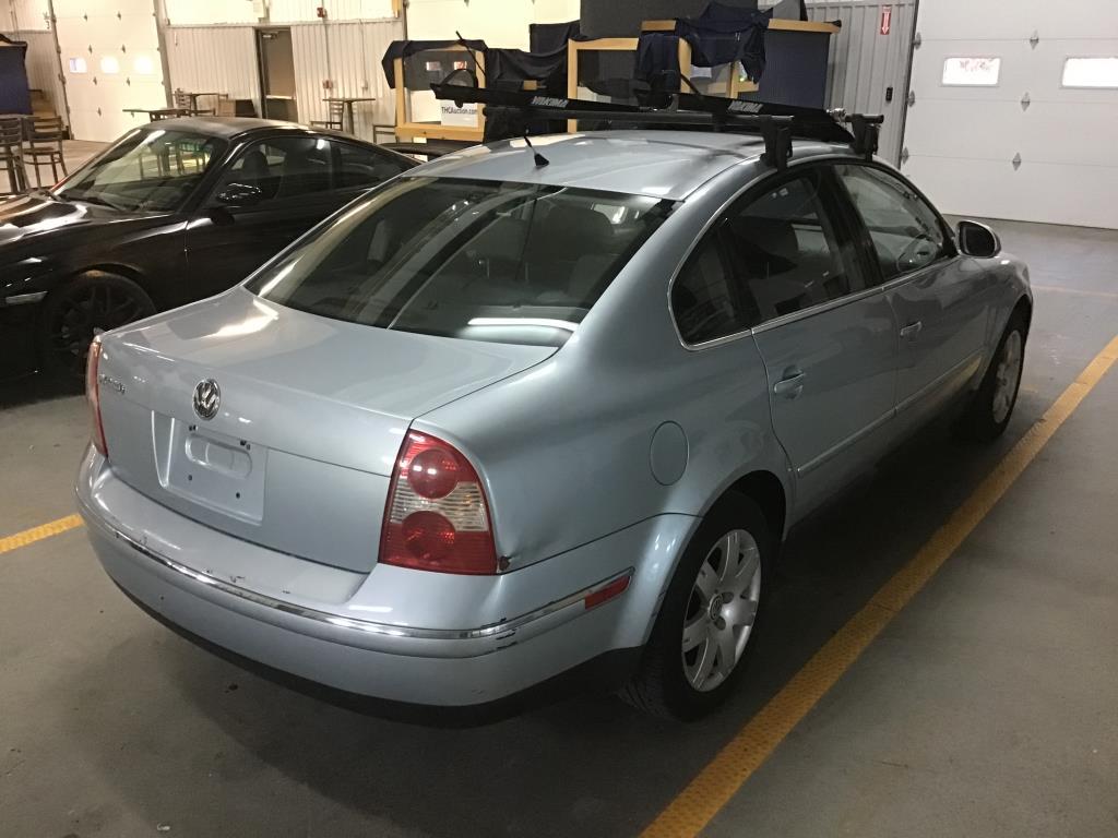 2005 Volkswagen Passat