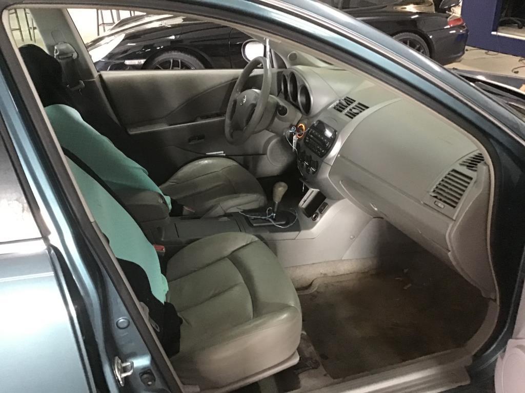 2002 Nissan Altima