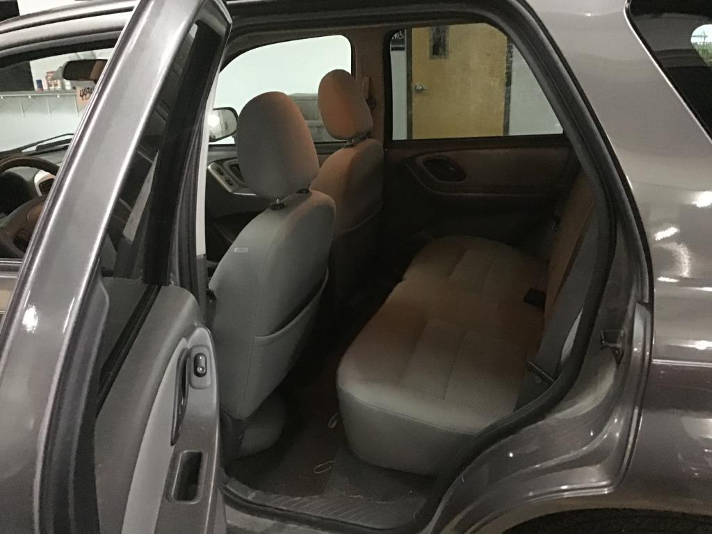 2005 Ford Escape