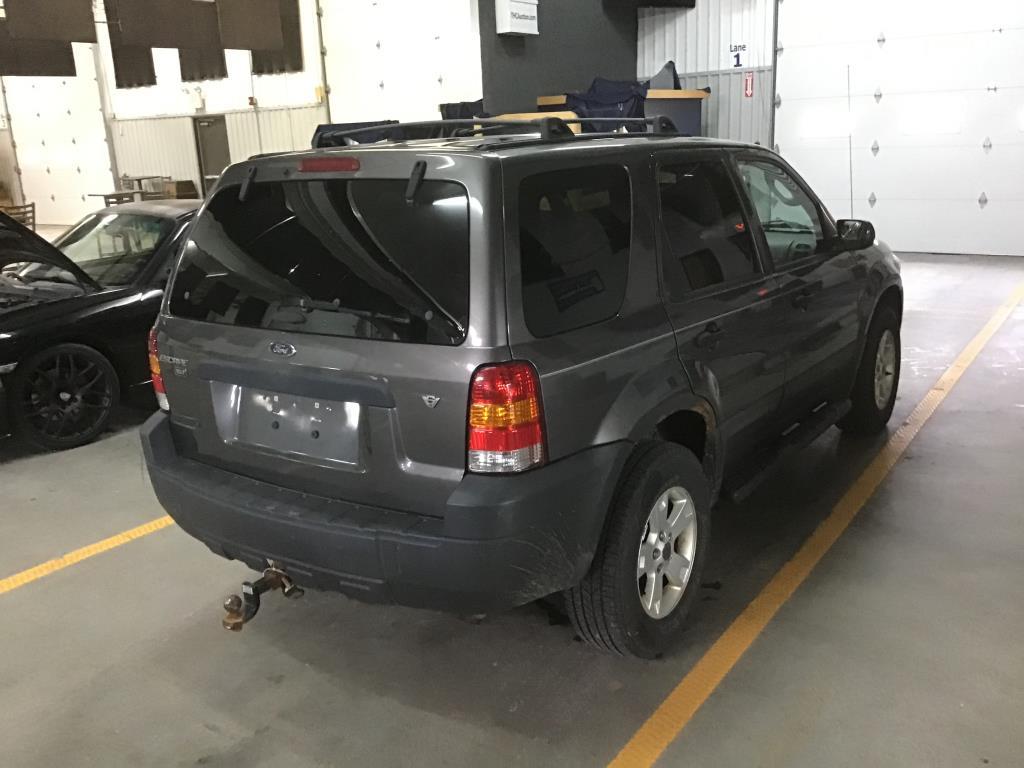 2005 Ford Escape