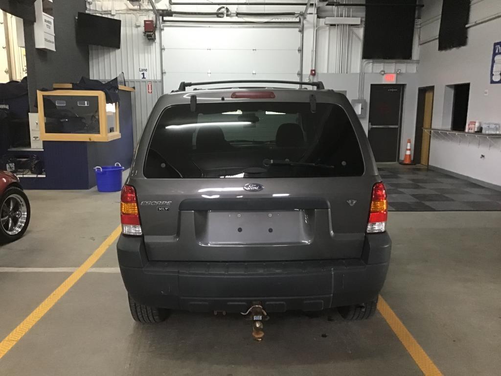 2005 Ford Escape