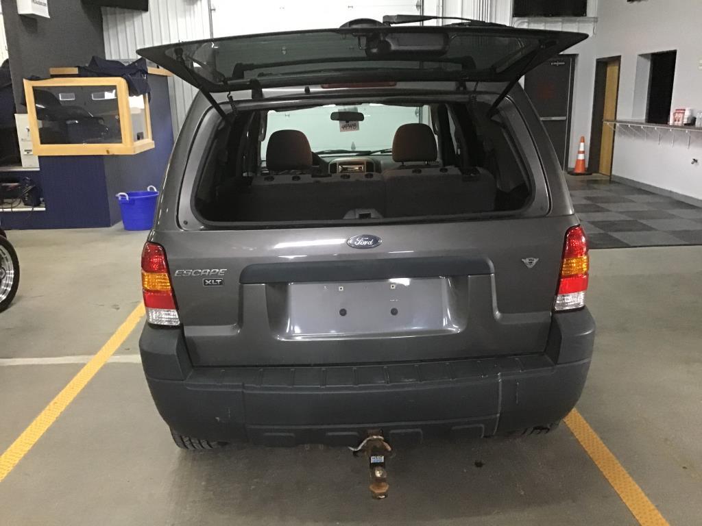 2005 Ford Escape