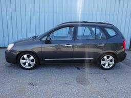 2008 Kia Rondo