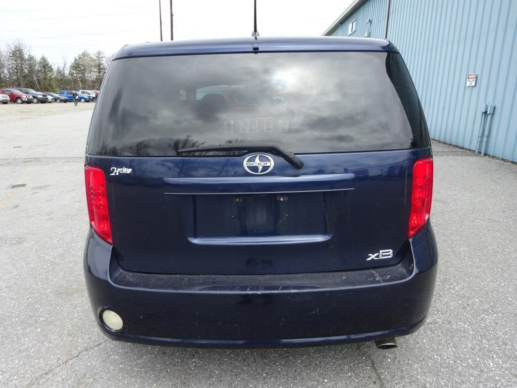 2008 Scion xB